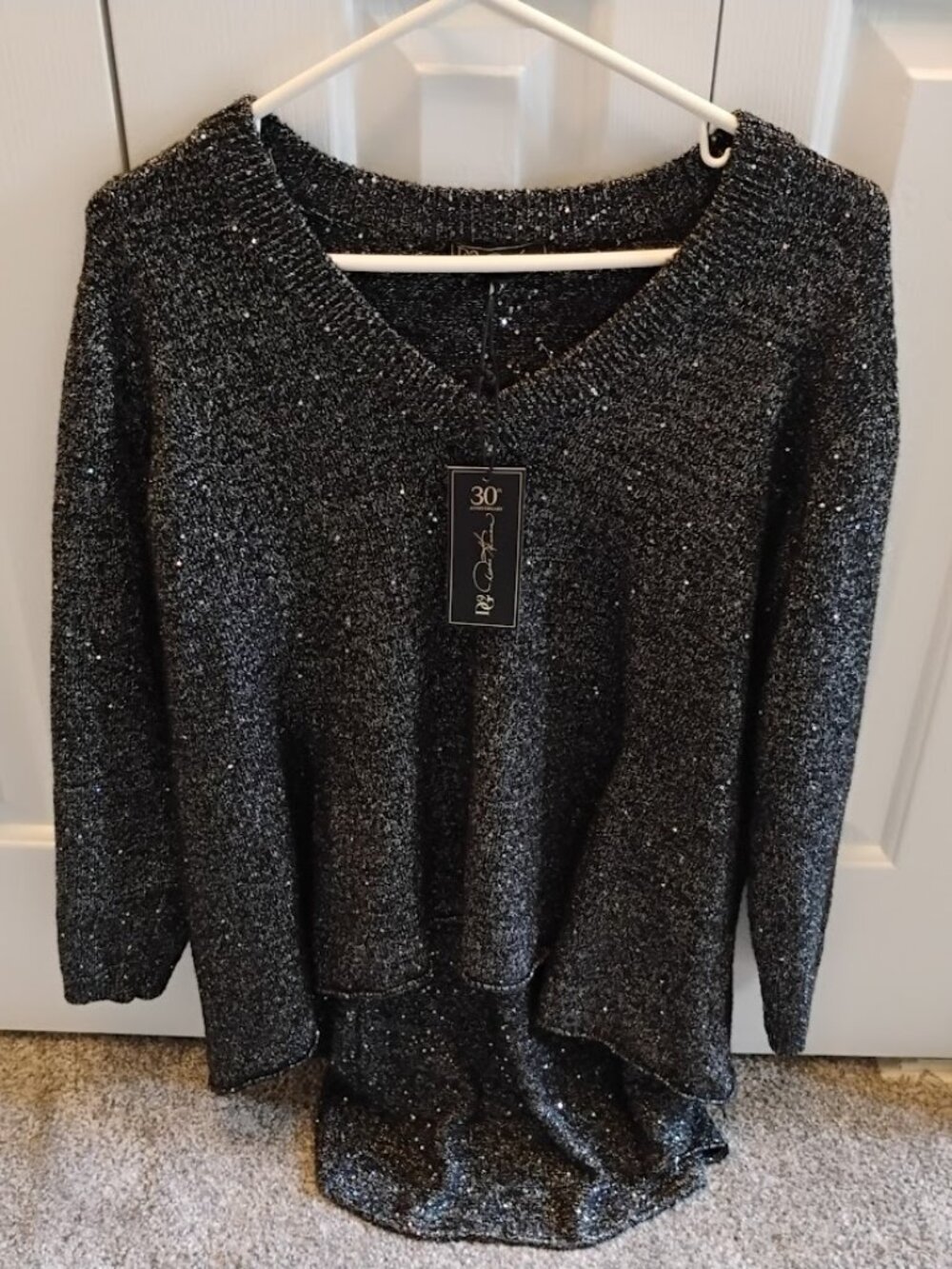 DG2 by Diane Gilman Black V-Neck High-Low Sweater Sparkly Sequined Holiday
